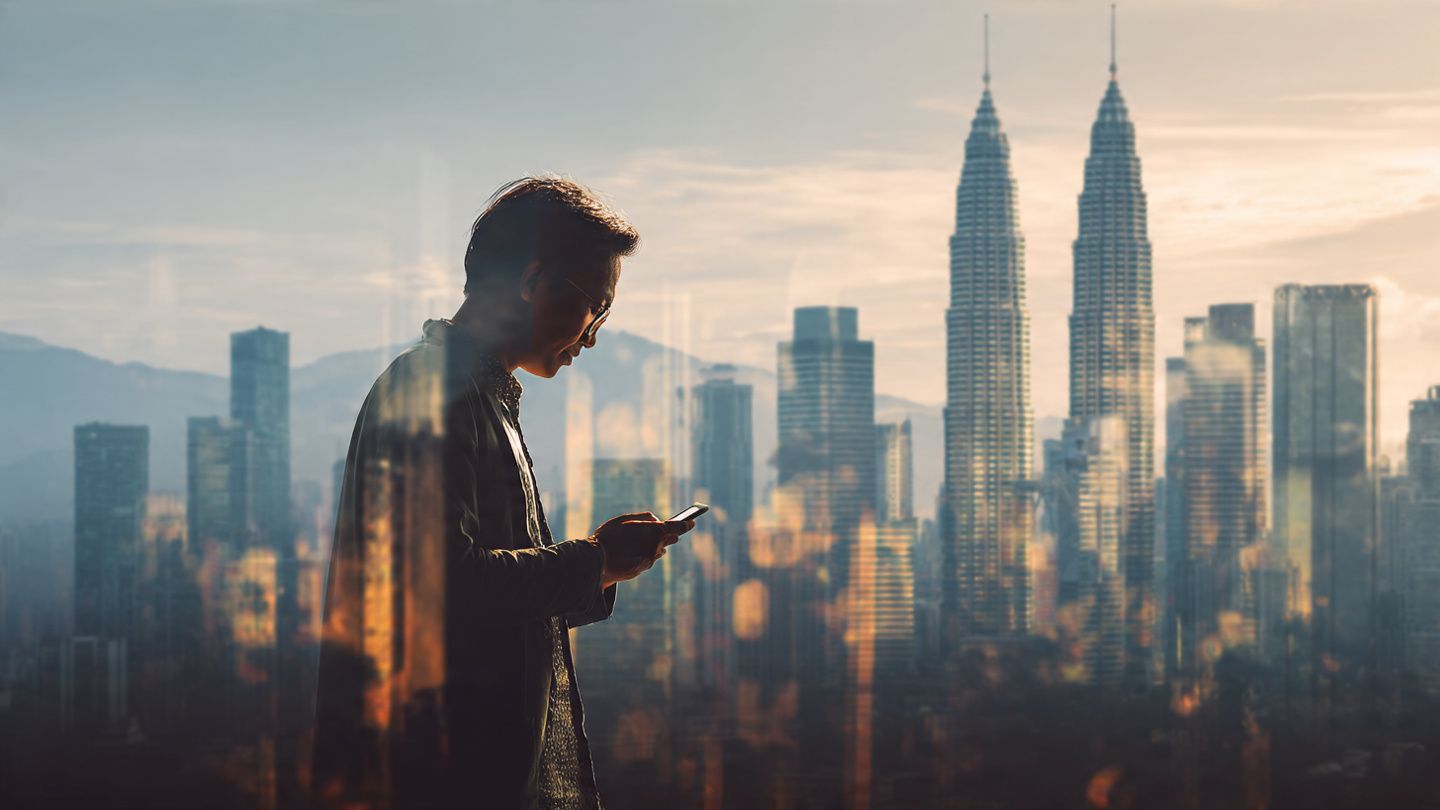 ASEAN Summit Travel: Seamless eSIM Data for Malaysia & Vietnam