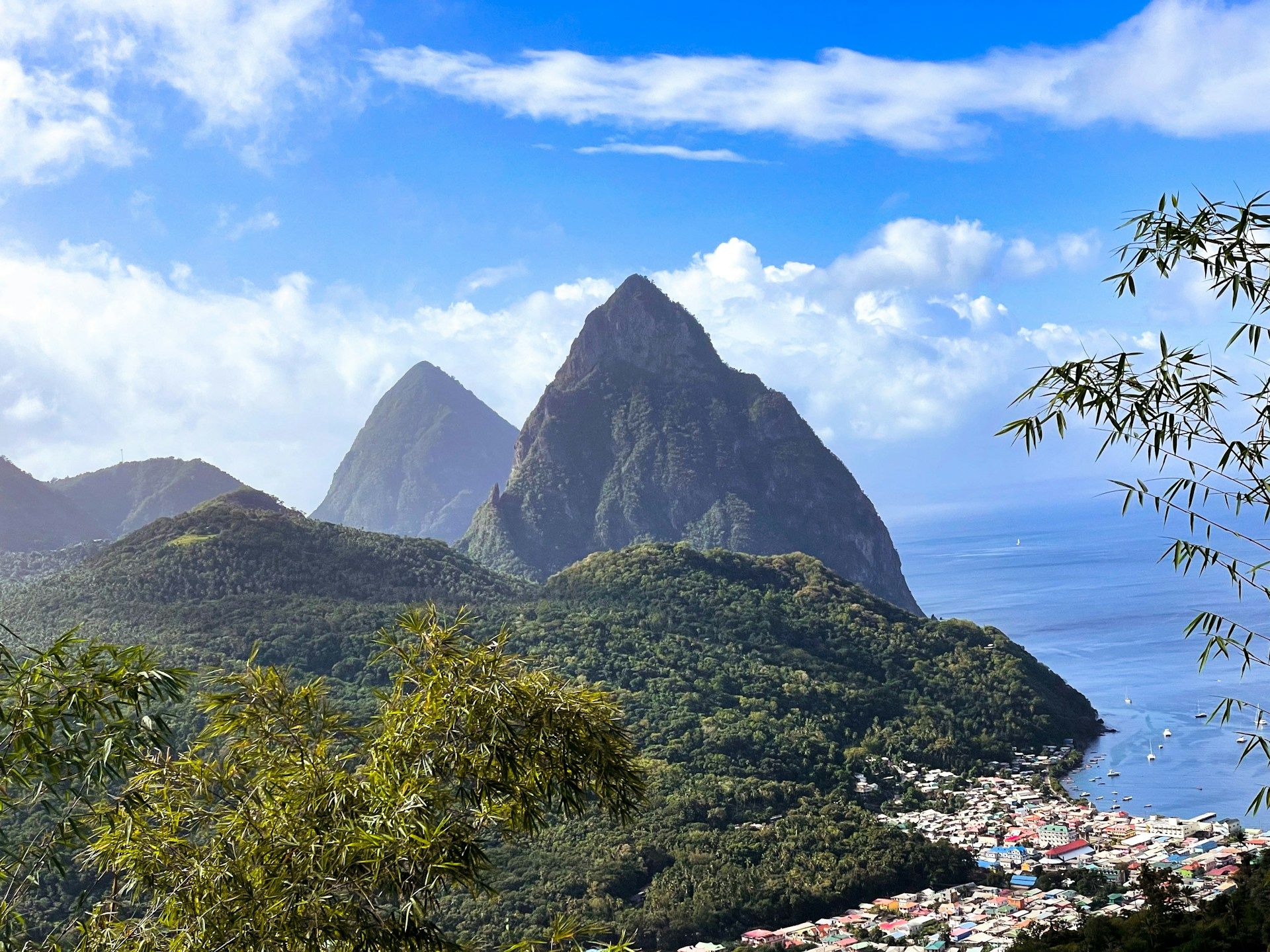 gros-piton-with-views-of-the-sea