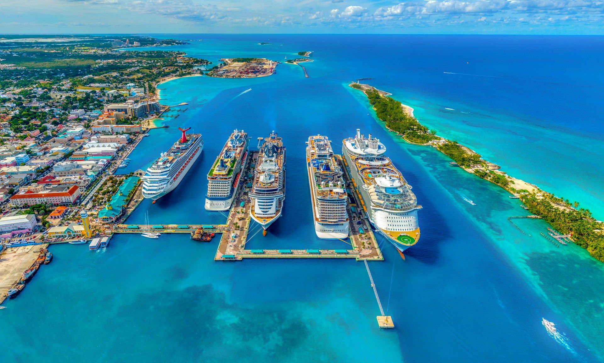 Bahamas is one of the best destinations to travel in March