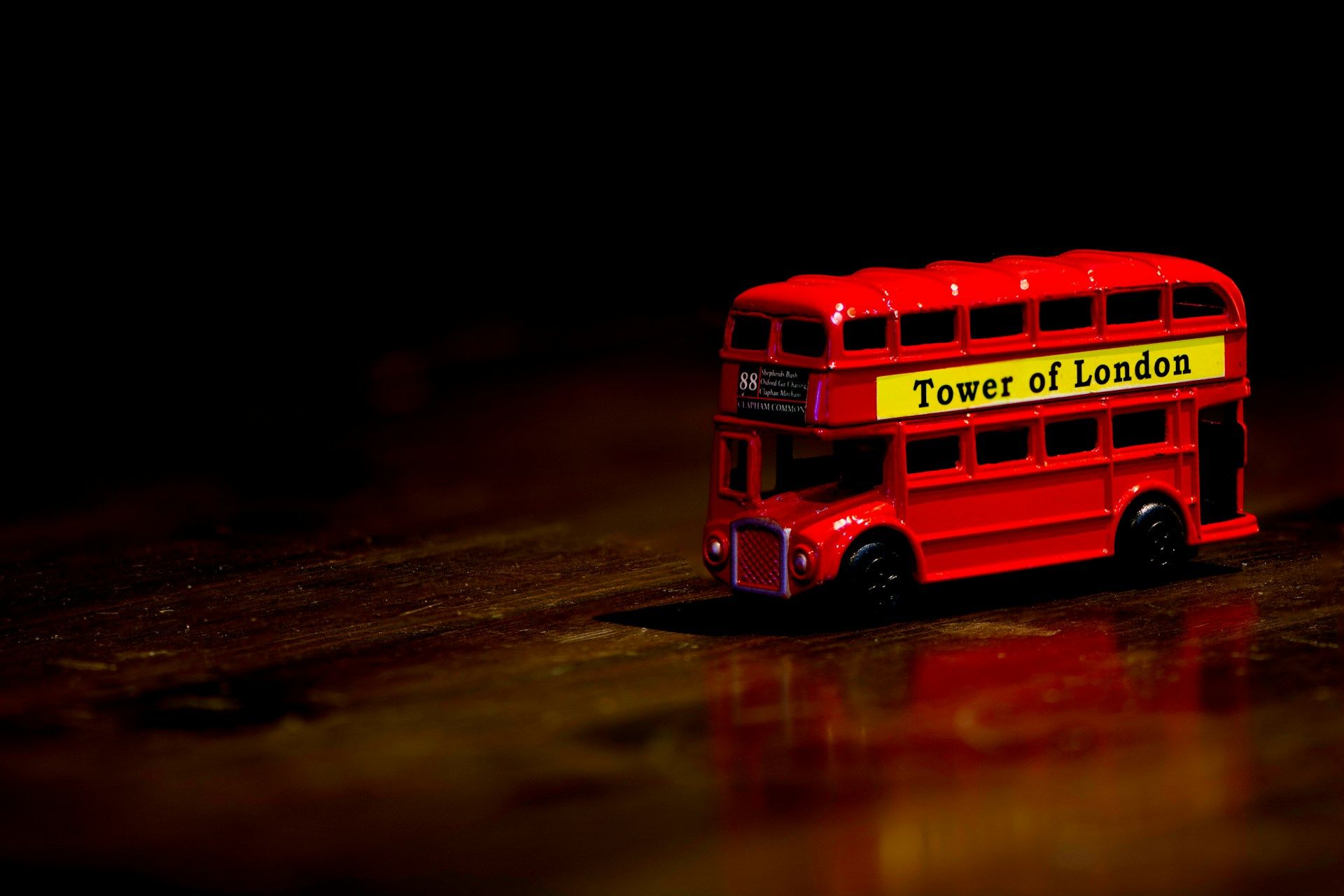 miniature-of-london-bus