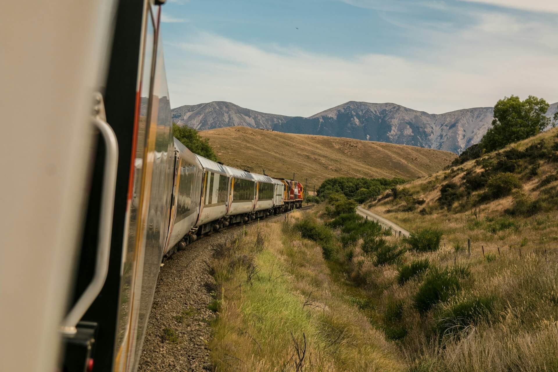 曼谷至清邁火車的沿途美景
