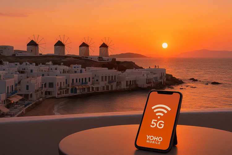 Best eSIM for Greece: Stay Connected in Mykonos & Santorini
