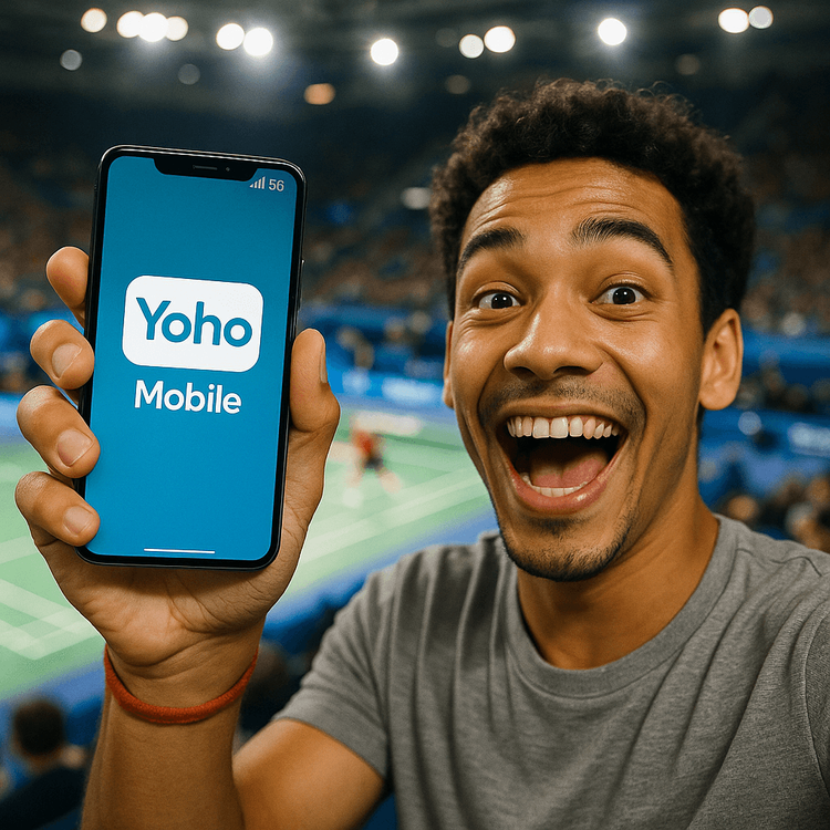 A sports fan at the China Masters Badminton event uses their phone with a stable Yoho Mobile eSIM connection to share the experience.
