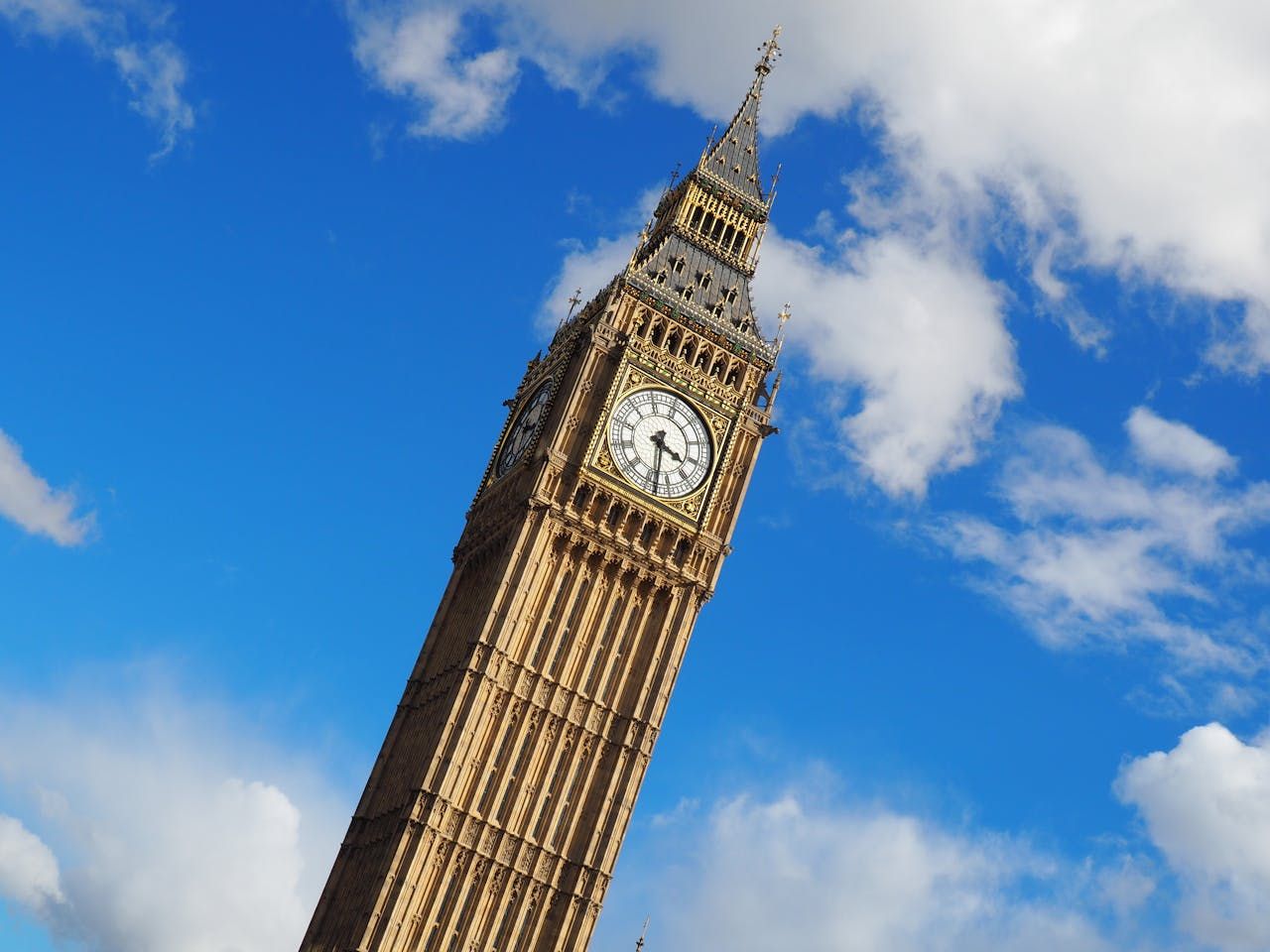 Big Ben, UK: Timekeeper of Empires