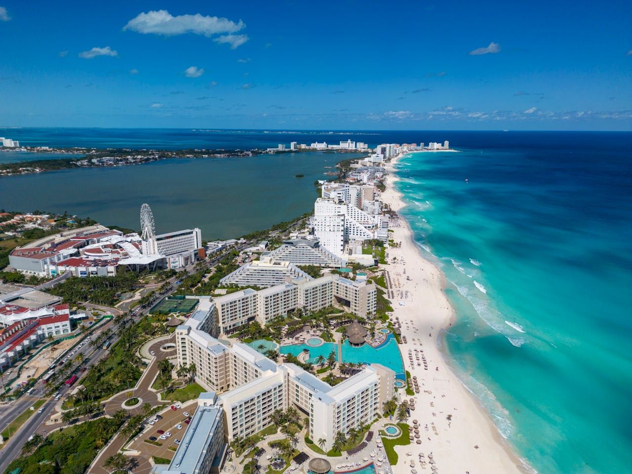 Hotels and Resorts on Sea Coast in Cancun