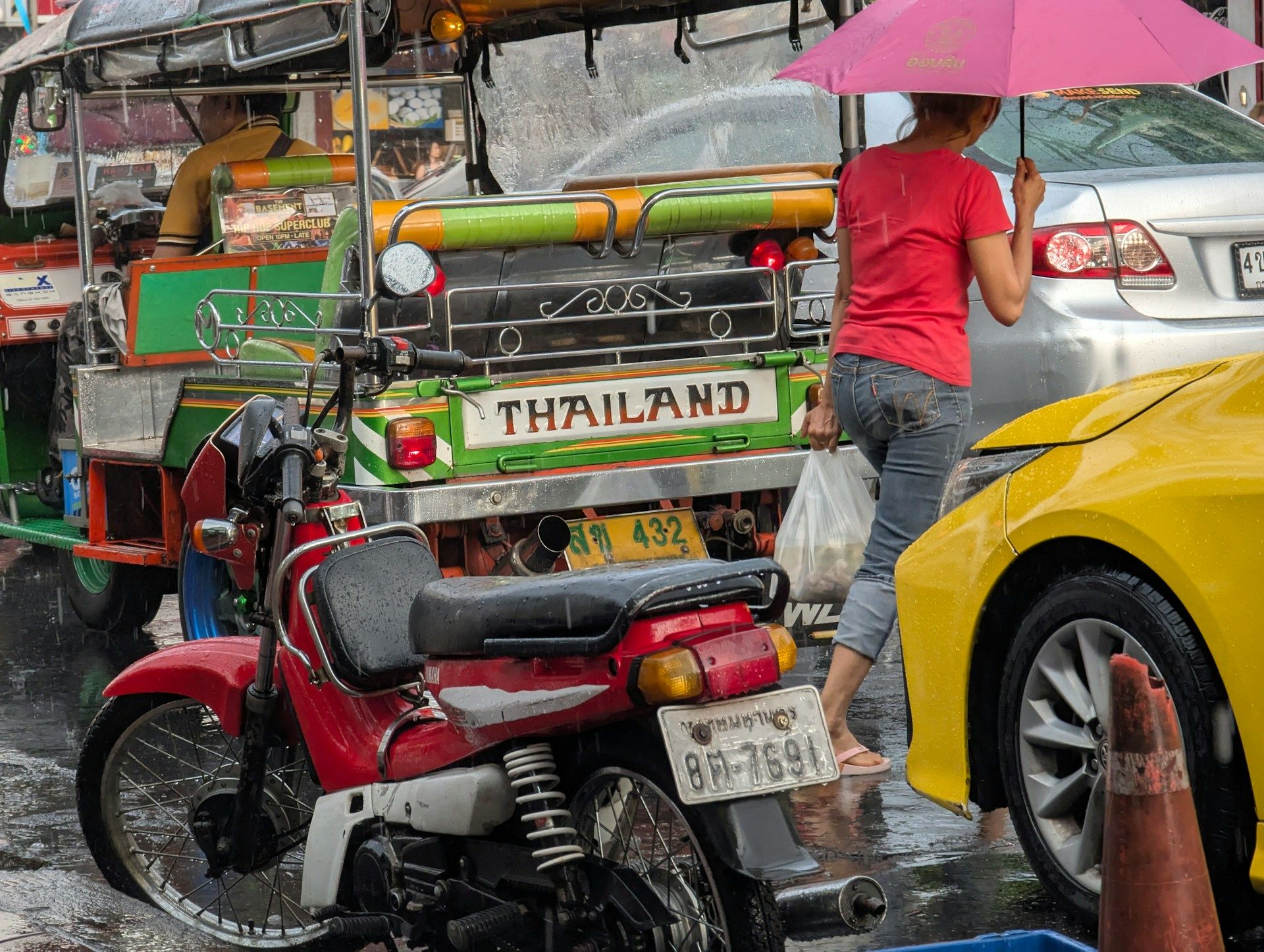 bangkok-on-a-raining-day