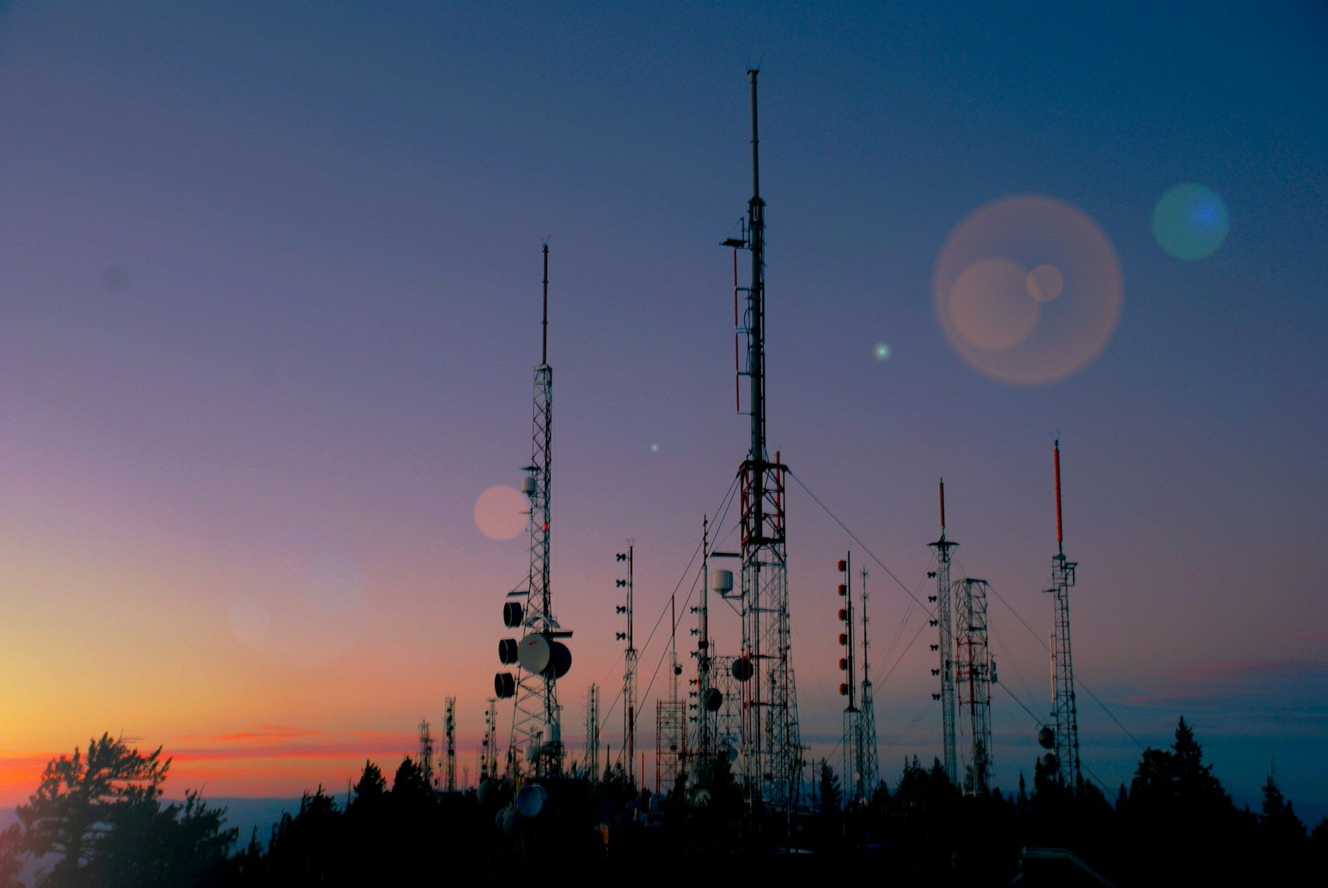 GSM vs. CDMA: The Ultimate Guide for Modern Consumers